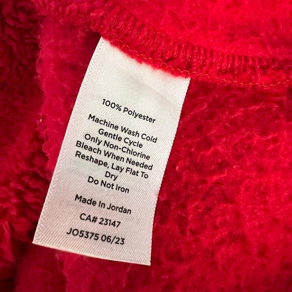 Talbots Plus fluffy pullover size 2X red teddy jacket top kangaroo pocket - Picture 6 of 6